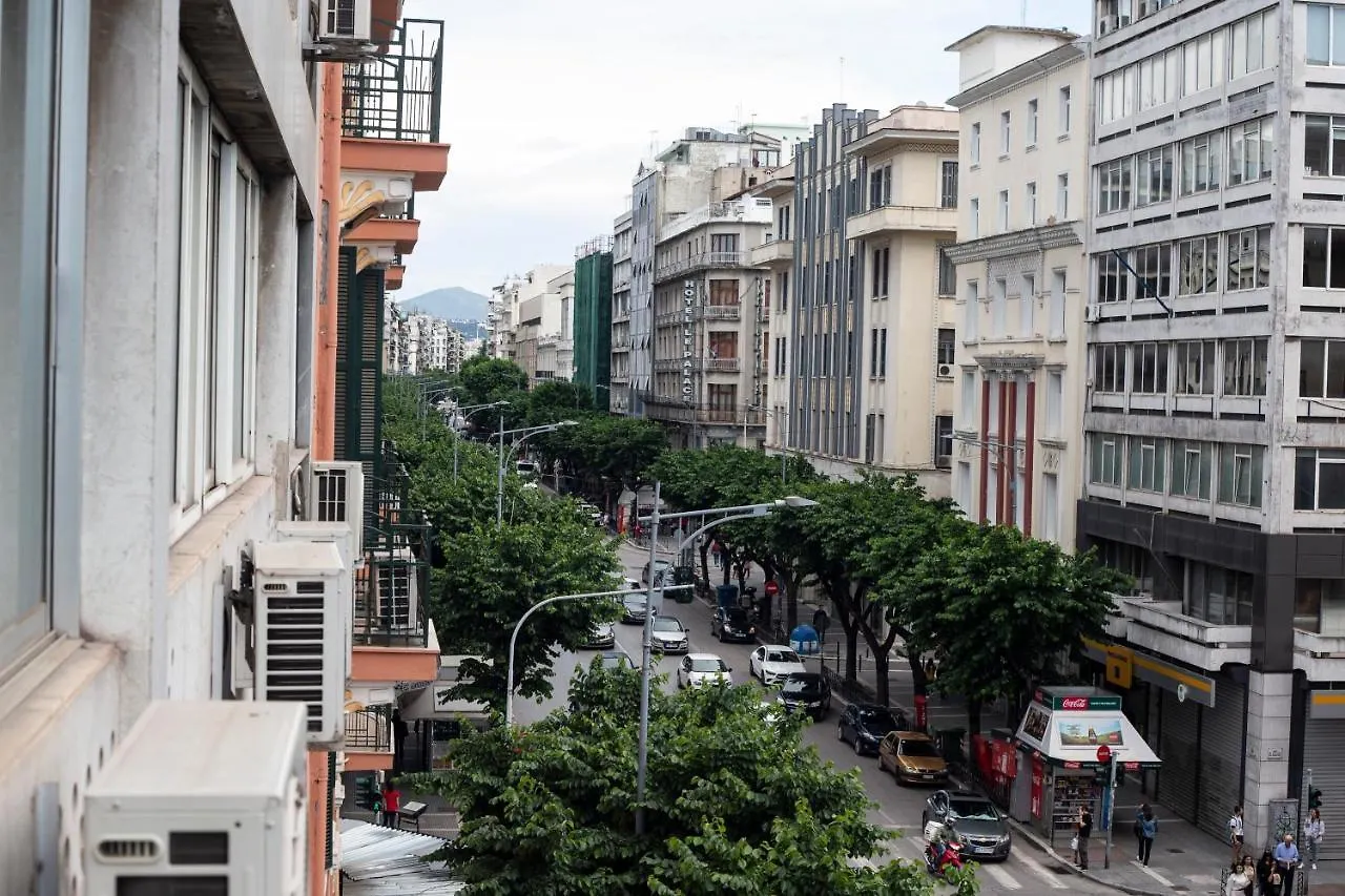 Alexandros - Lux St Apartment - Tsimiski Ladadika - Explore Center By Foot - Close To Aristotelous Square Szaloniki